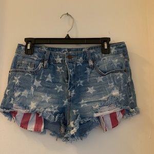 Target Mossimo Patriotic high rise shorts- size 6